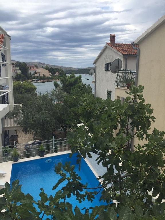 Villa Hedonica Zaboric Εξωτερικό φωτογραφία